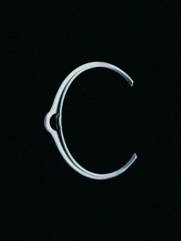 White Oblivion Bracelet