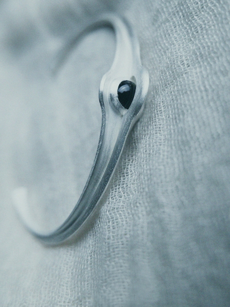 White Oblivion Bracelet