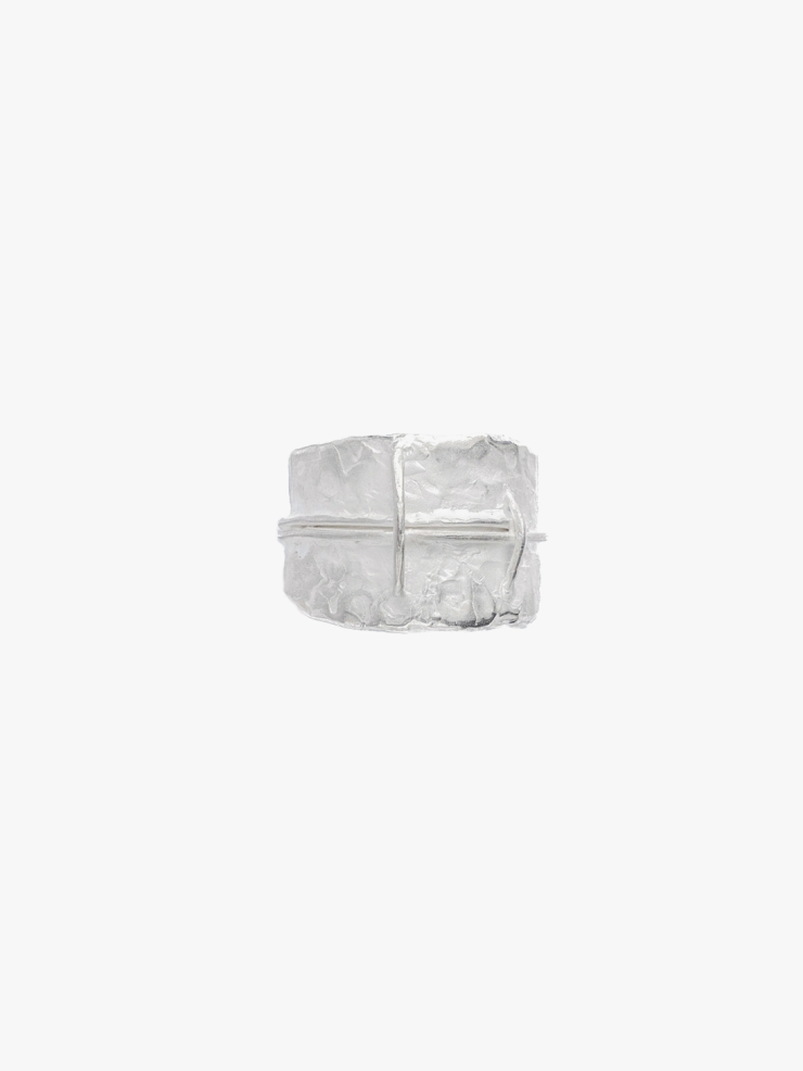 M.WONG Nestling Collection White Silver Ring