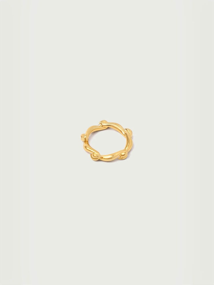 Gold Tie Single Layer Ring