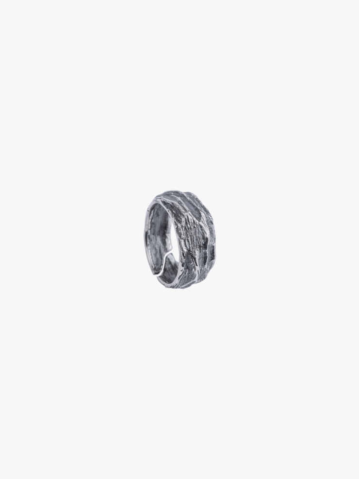 M.WONG Water Collection Black Silver Ring