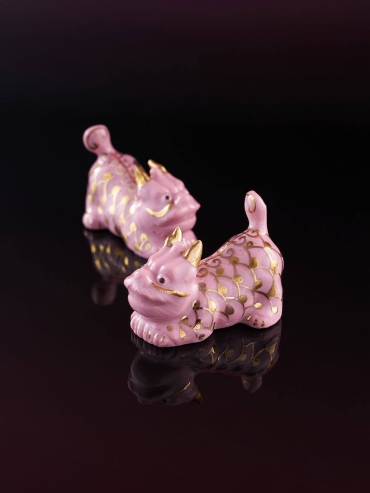 Pink Hand-Painted QI LIN Chopsticks Holder