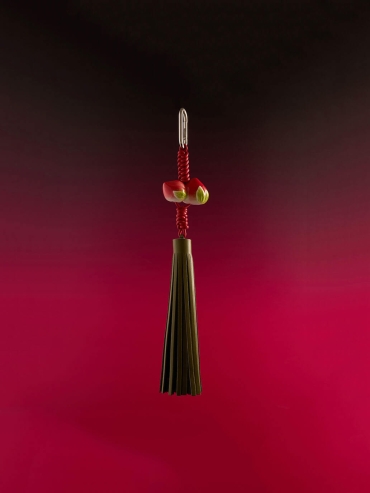 Red Walnut Leather Knot Glazed Green Tassel Bag Charm/Car Rearview Mirror Ornament