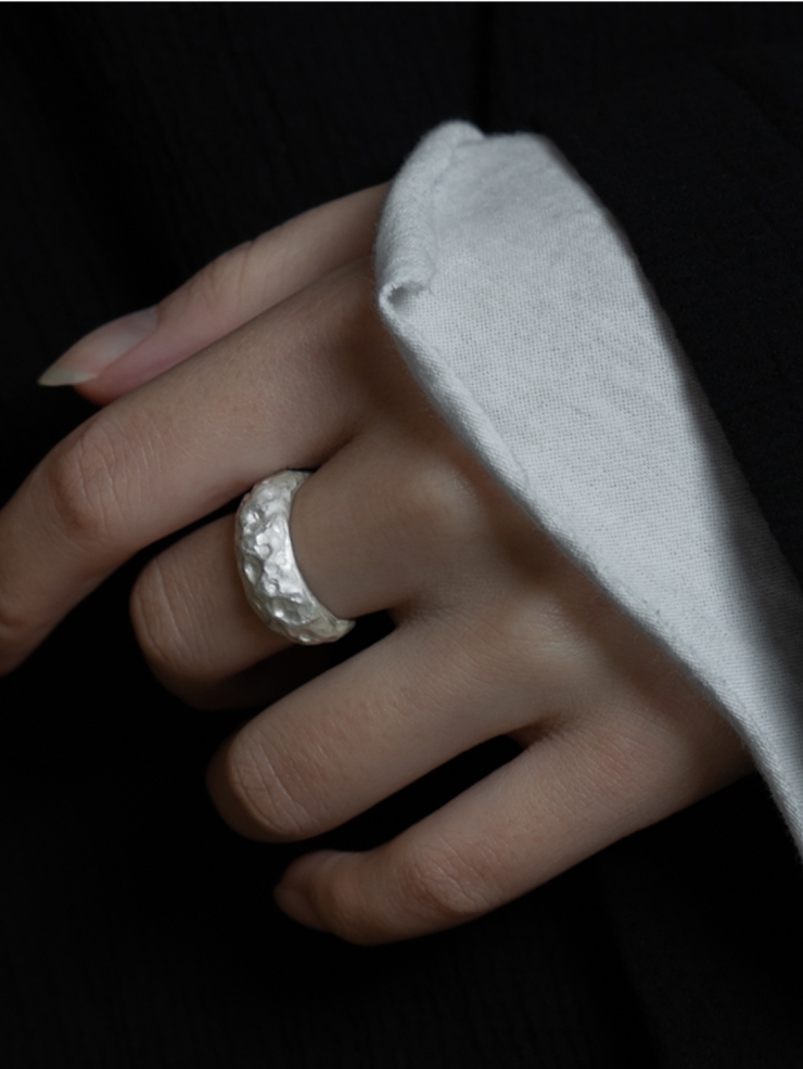 Moon collection white silver ring