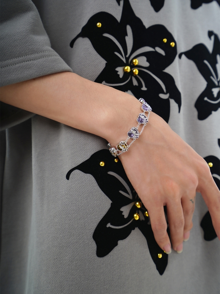 YUEQIQI HEART SHAPE "LOVE"BRACELET
