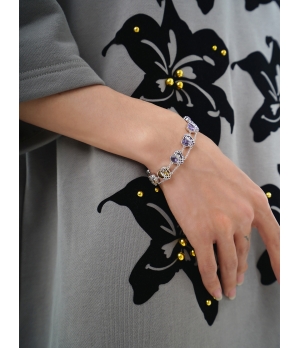 YUEQIQI HEART SHAPE "LOVE"BRACELET