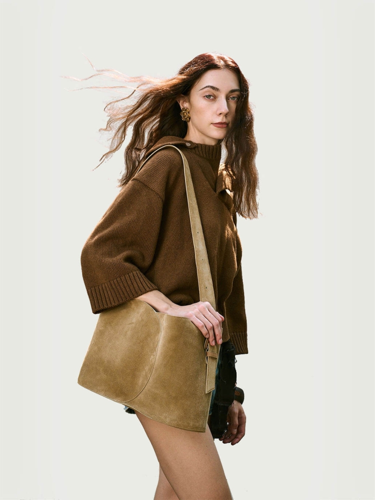 Barley Green Curve Bucket Bag