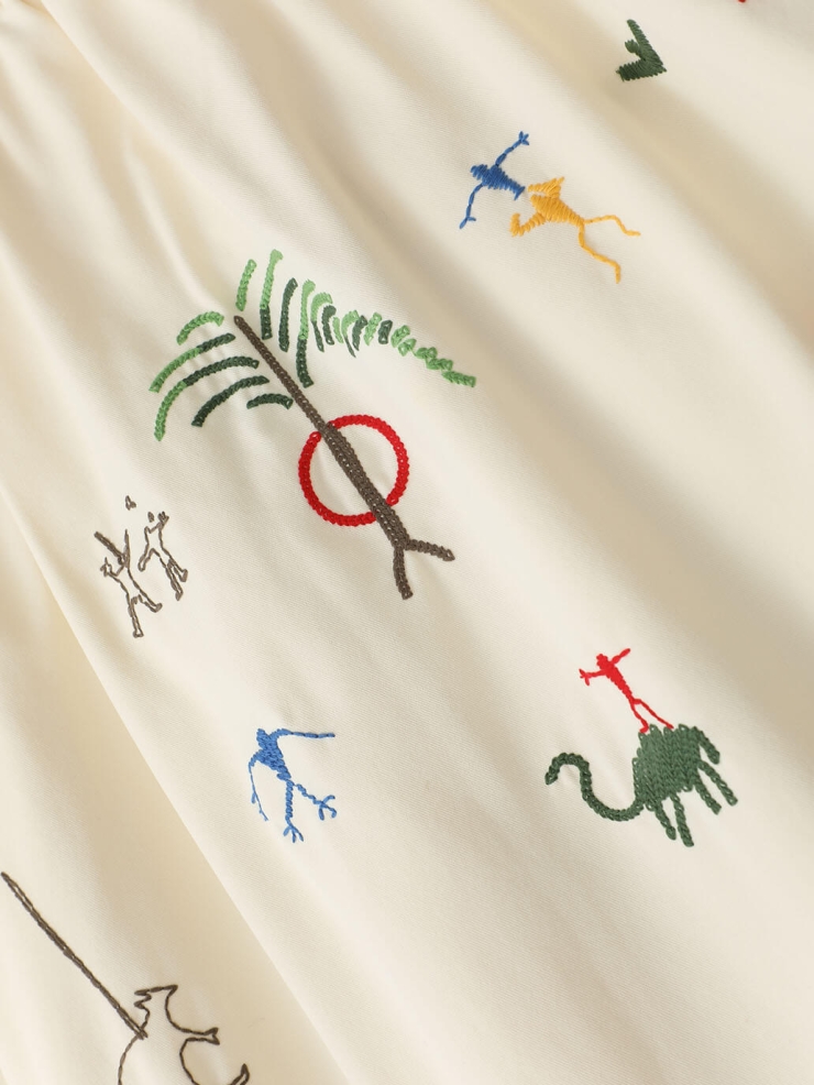 Beige Cangyuan Cliff Painting Embroidered Pleated Cotton Skirt