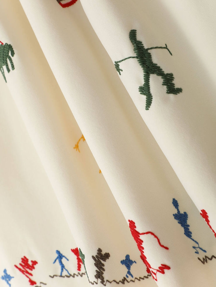 Beige Cangyuan Cliff Painting Embroidered Pleated Cotton Skirt