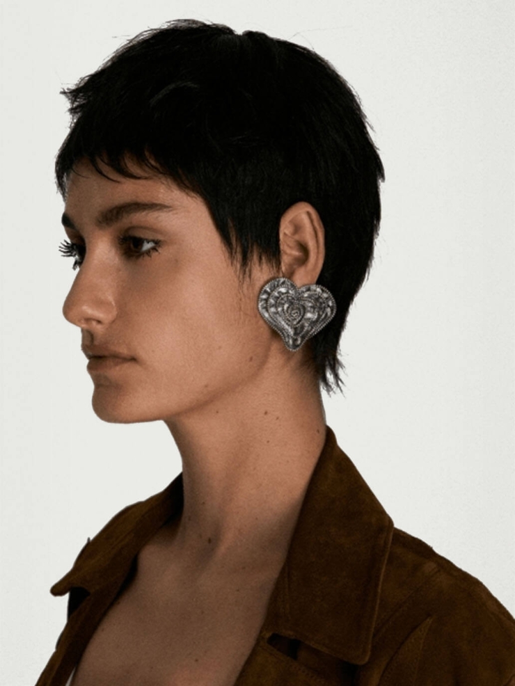 Silver Zip Up Peach Heart Flower Clip-on Earrings