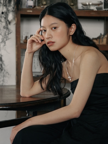 Silver Hidden Branch Chain