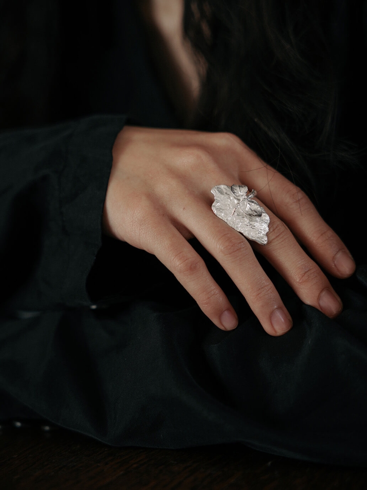 Silver Rock Leaf Ring