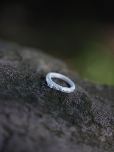 White Plain Stone Ring