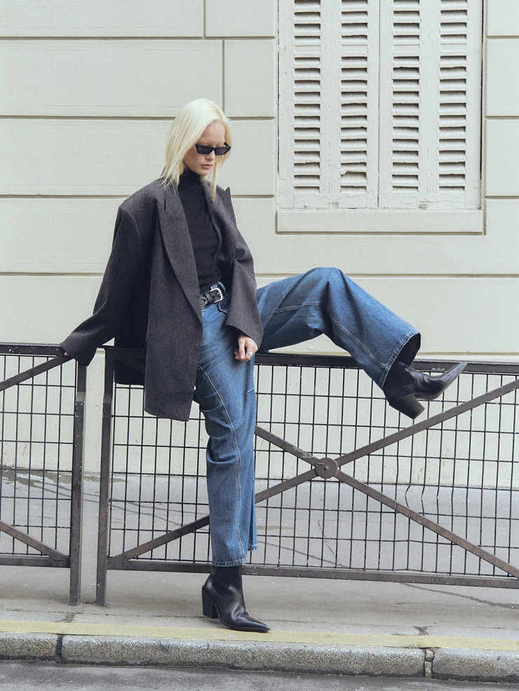 Sesame Black Oversize Double-Breasted Blazer