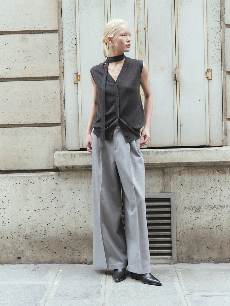 Light Grey 4-Pleats Pants