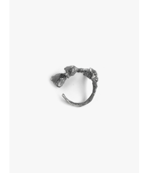 AOKINSIDE Black Lily of the Valley Ring