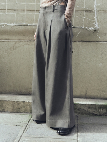 Pine Grey Pleats Wide-Leg Pants