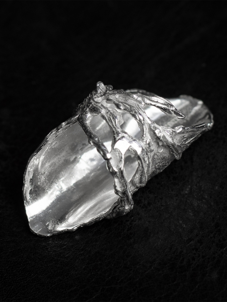 Silver Iris Wide Ring