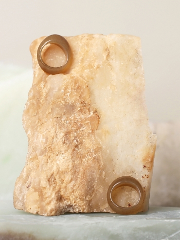 Brown nephrite jade ring