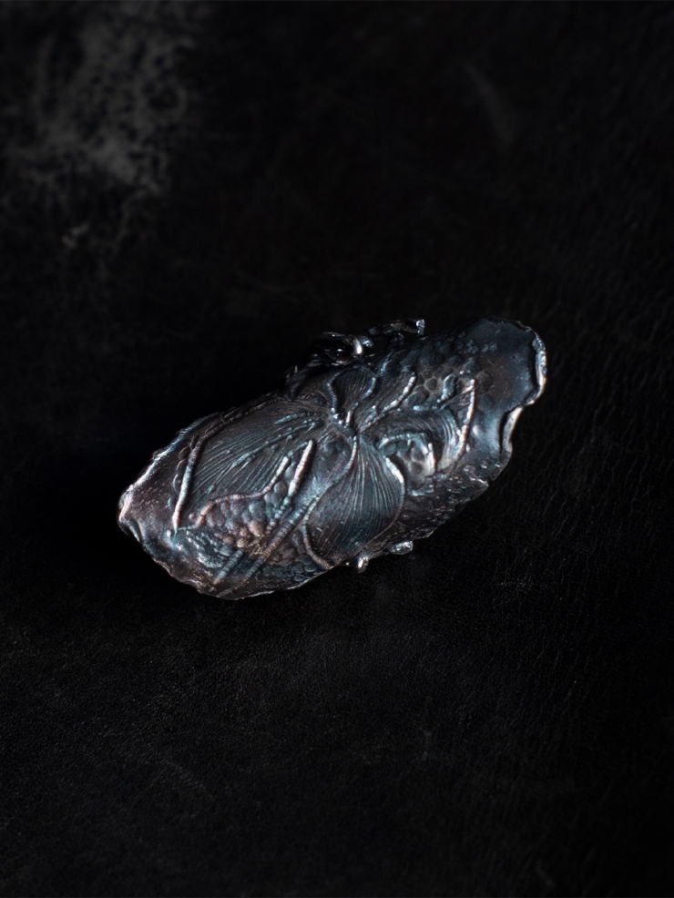 AOKINSIDE Black Iris Wide Ring