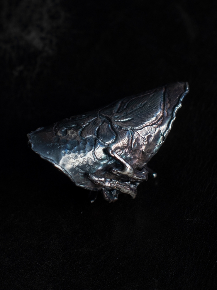 AOKINSIDE Black Iris Wide Ring