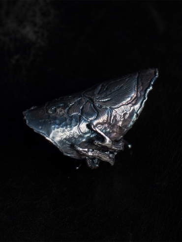 AOKINSIDE Black Iris Wide Ring