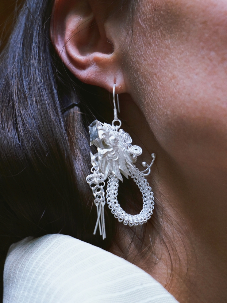 ZHAN-dragon head earrings