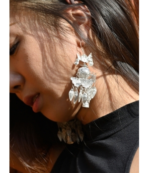 CUNZU ZHAN-Sparkling Silver Earrings with Ball Decoration