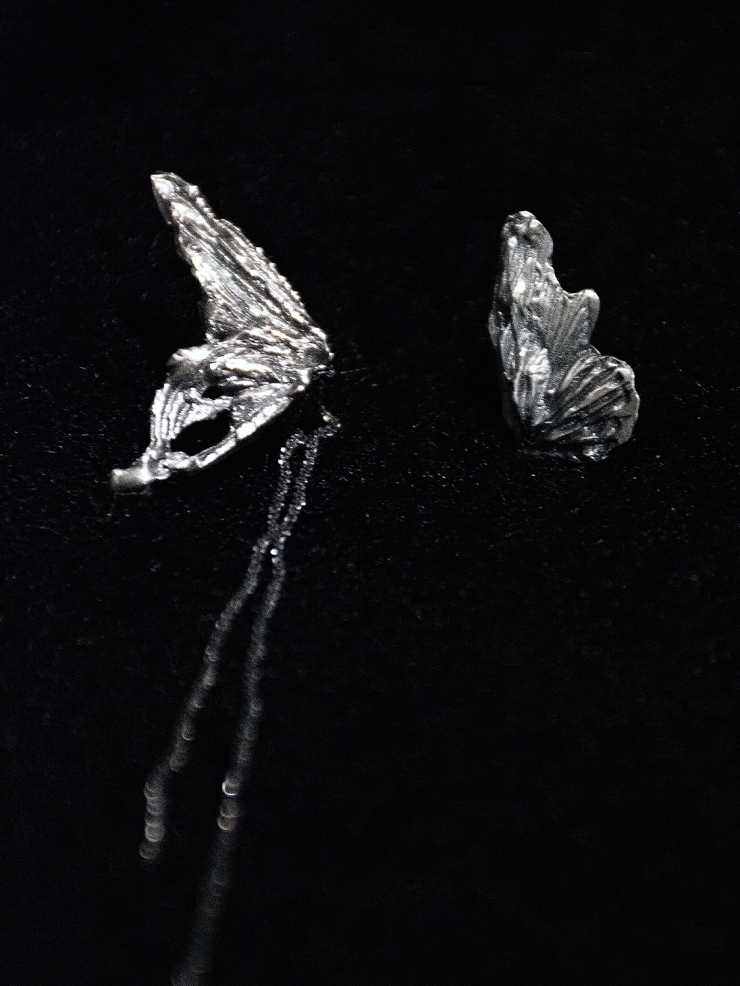 AOKINSIDE Black Butterfly Tassel Earrings