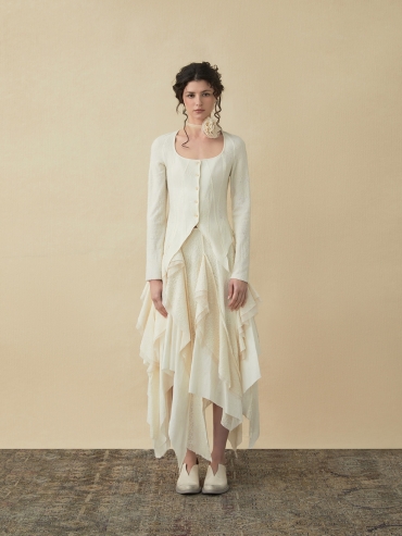 White wool layered skirt