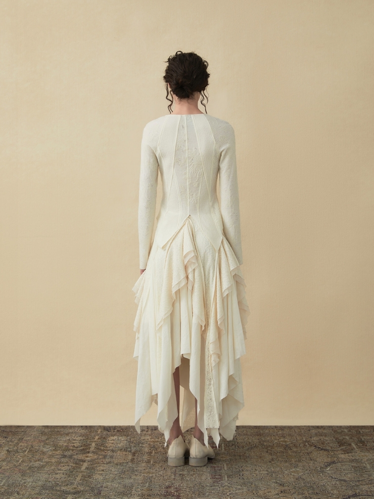 White wool layered skirt