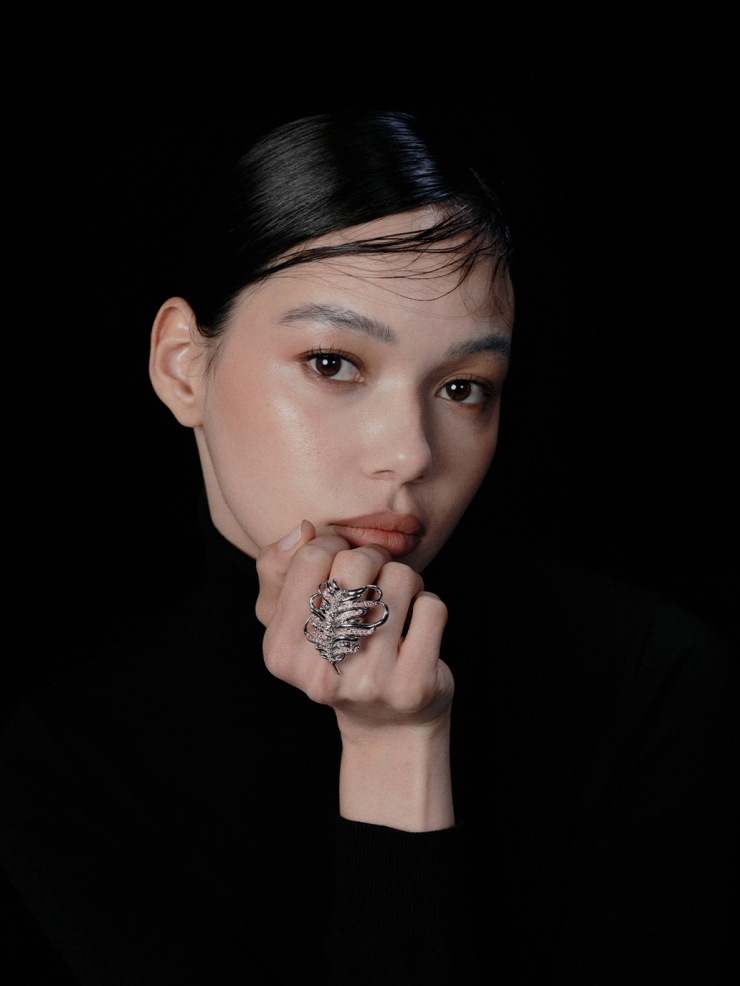 Karat - Feather rhinesone ring