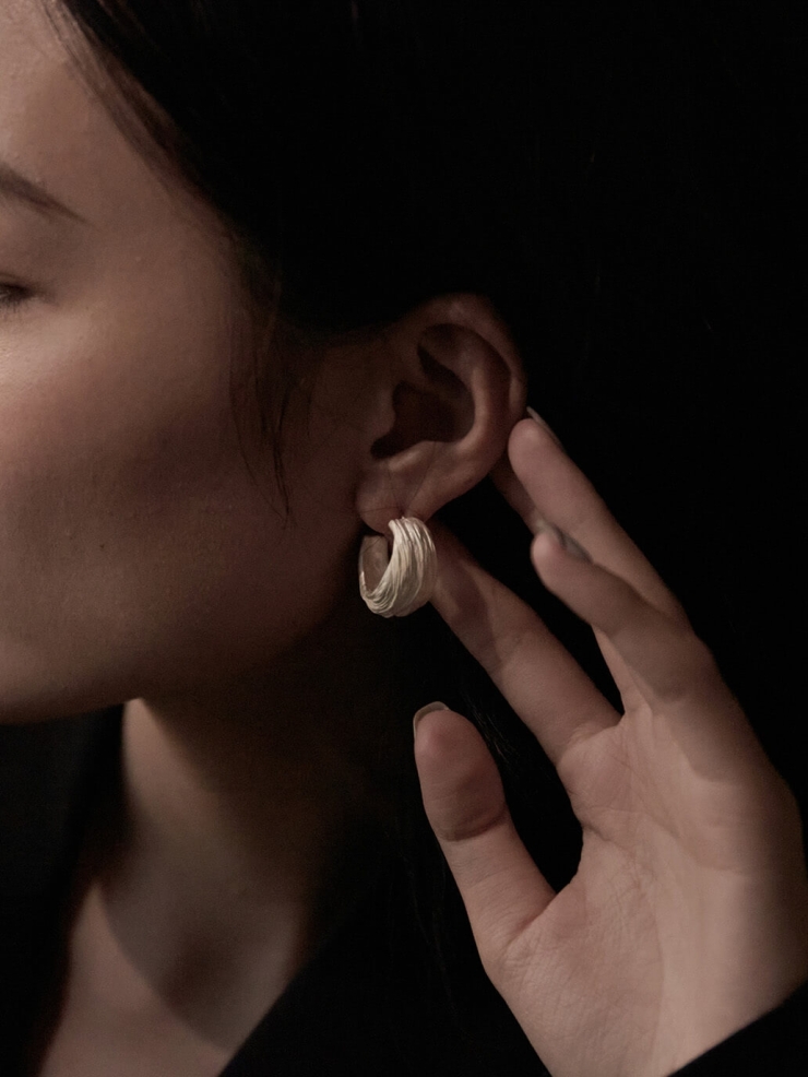 Sliver Ripple Earrings