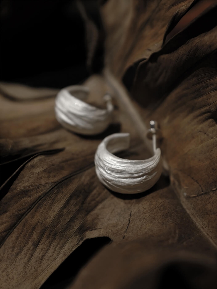 Sliver Ripple Earrings