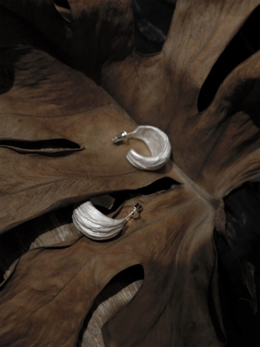 Sliver Ripple Earrings