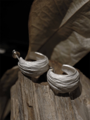 Sliver Ripple Earrings