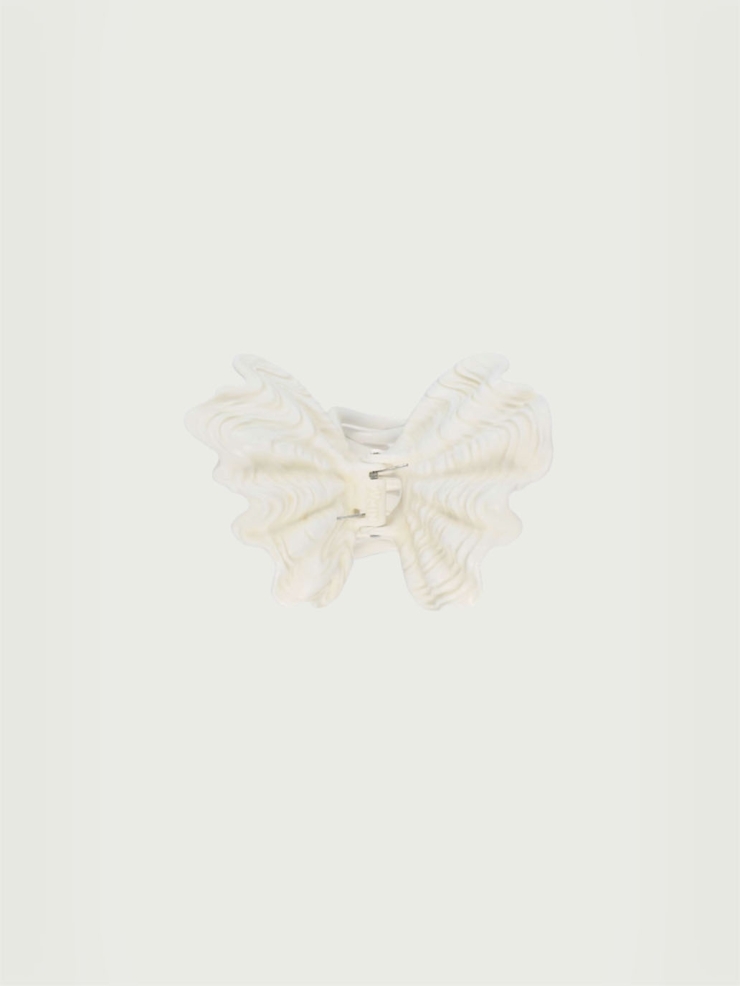 Ivory-white shell claw clip