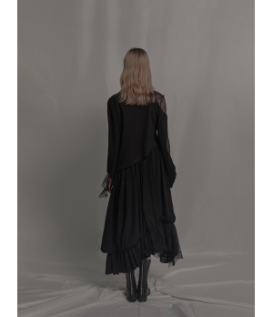 ELYWOOD Black Asymmetric Lace Top