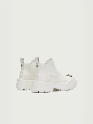 White Dreamcore Knight Rose Embossed Chelsea Boots