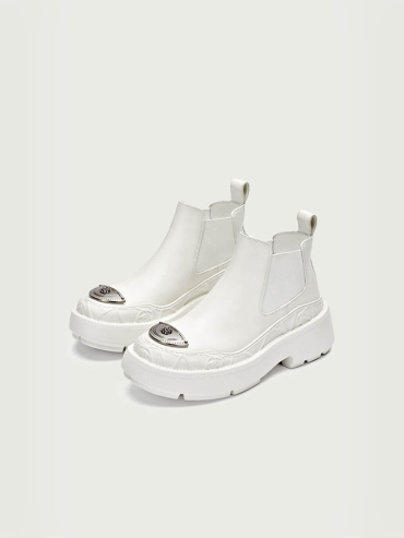 White Dreamcore Knight Rose Embossed Chelsea Boots