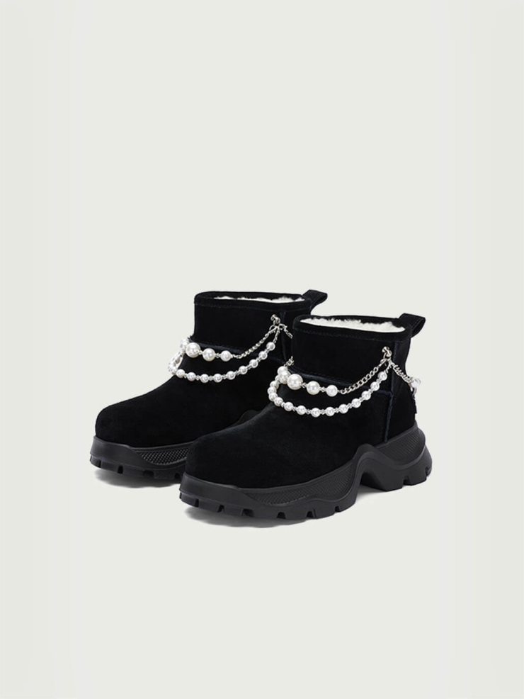 Black Dreamcore Angel Pearl Chain Snow Boots