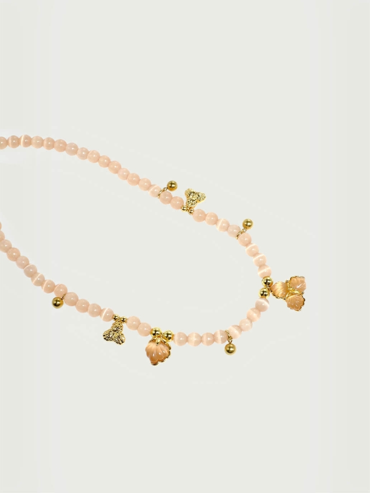 Champagne berry and beads necklace