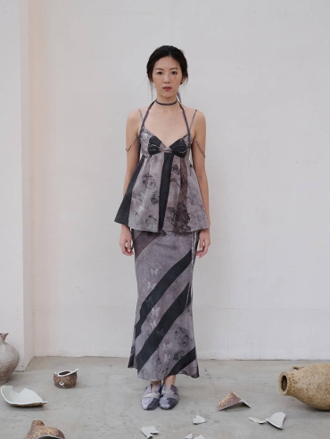 Grey Butterfly Print Acetate Buttonknot Halter Backless Top