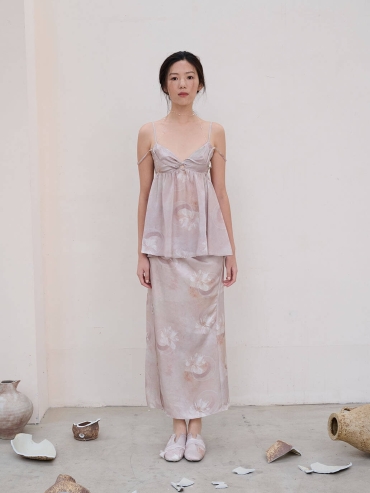 Pink Crushed Porcelain Flower Print Acetate Button Down Pink Halter Backless Top