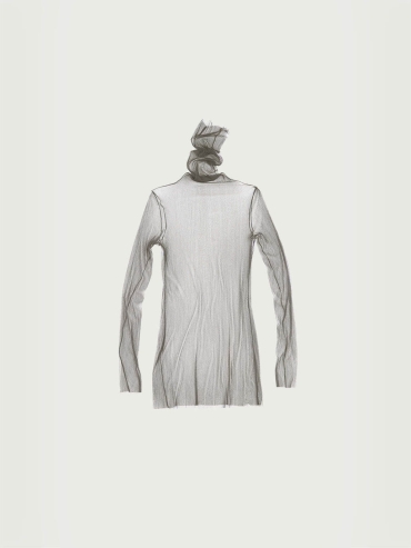 Chestnut  cisne tulle