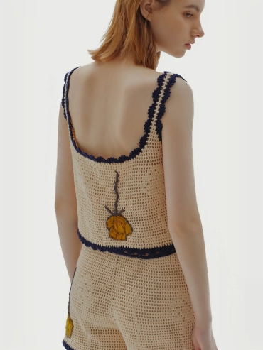 Beige ou-ou. handmade vest