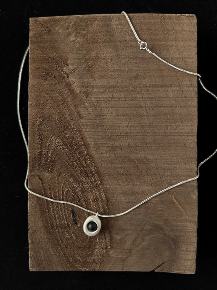 Tiny tree hollow pendant