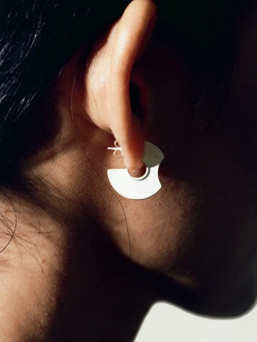 Silver wane earrings - small