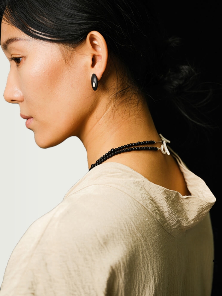 Silver and black ebony dome earrings - small