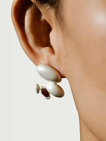 Silver and red cirrus amber earrings